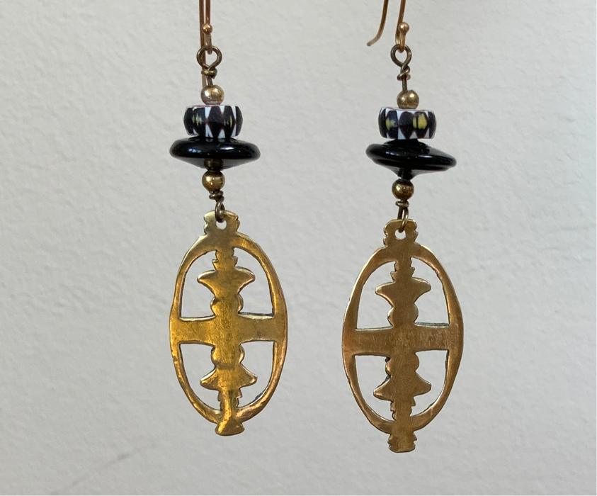 Earrings with Murano Yellow Jacket Chevrons from late 1700-1800 and upcycled brass pendant