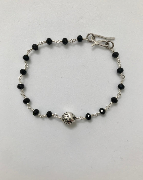 Handmade sterling silver bracelet with Swarovski pearls