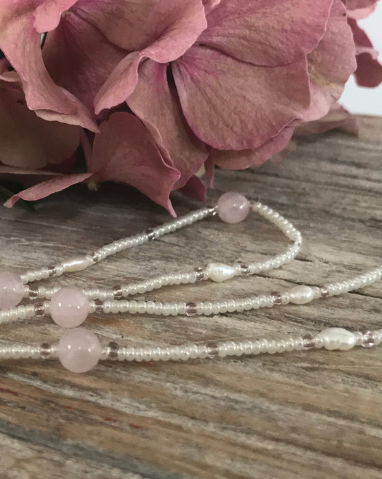 Murano seed-bead necklace with rose quartz and freshwater pearls