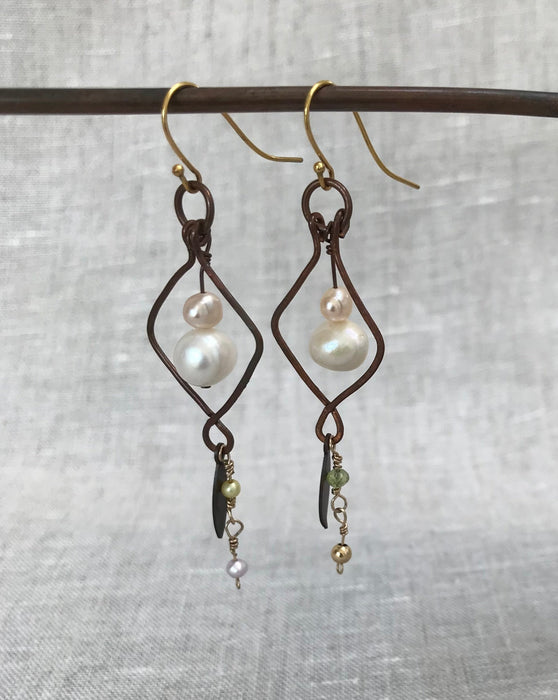 Pearl earrings with up-cycled copper frames